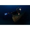0133img 9973womanmanscubadiving lm 